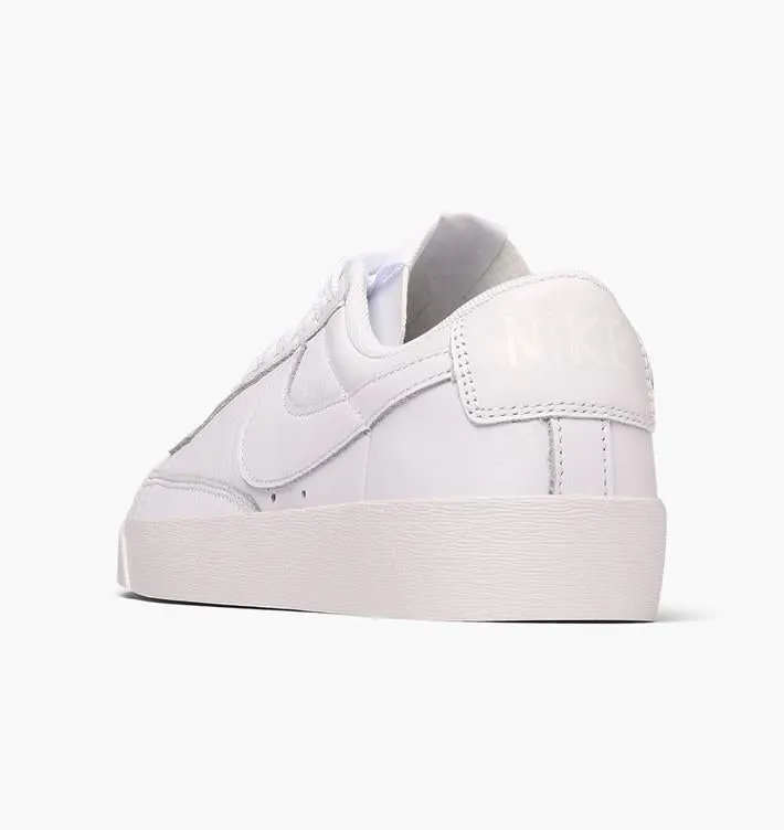 Blazer Low LE (White   White)