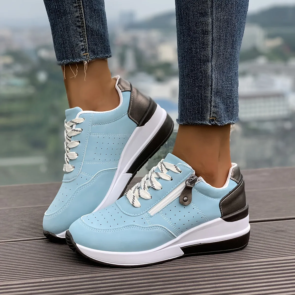 Elegant Fashion Sneakers for Women | Perfect for Casual Days