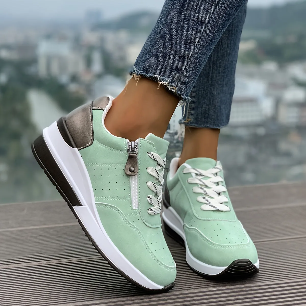 Elegant Fashion Sneakers for Women | Perfect for Casual Days