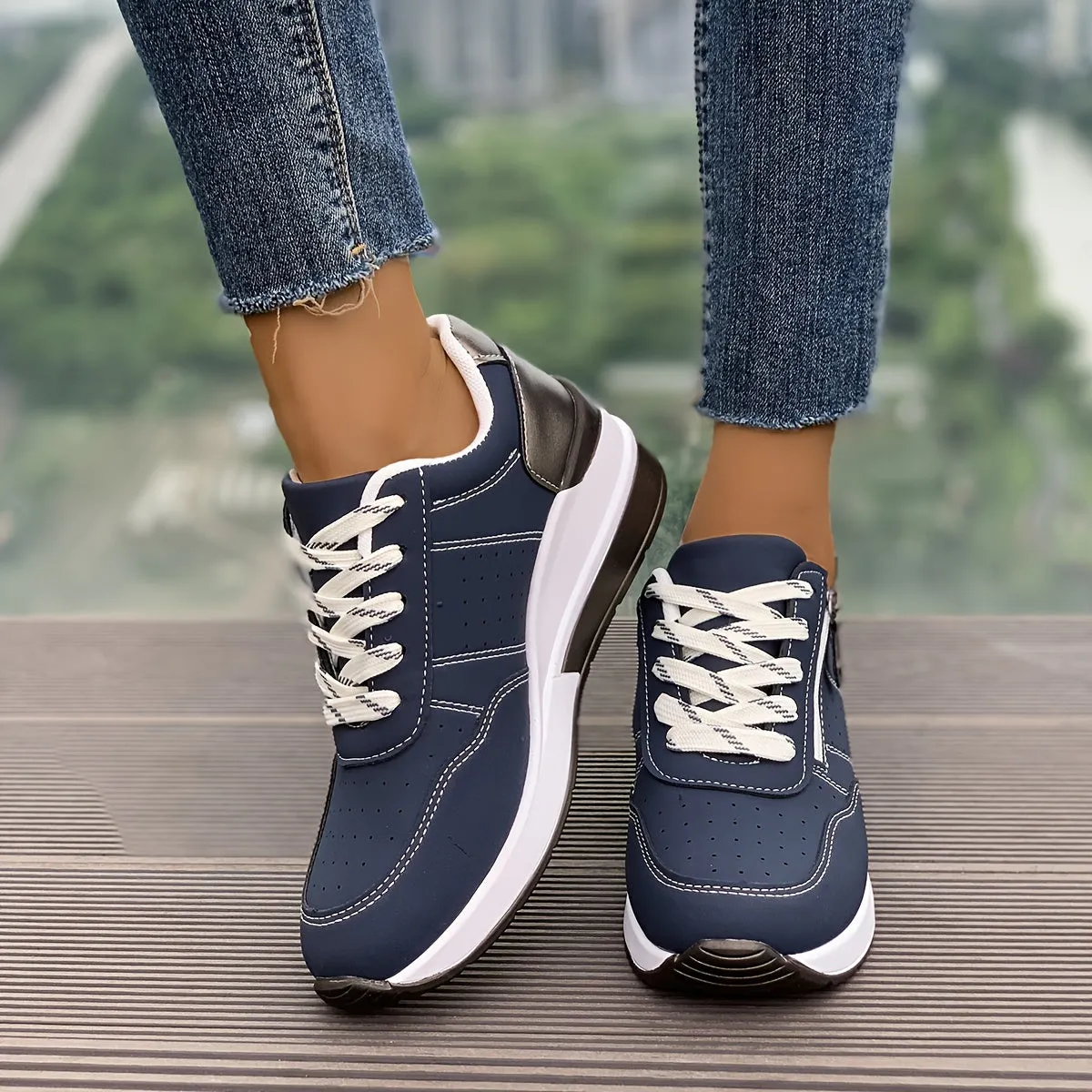 Elegant Fashion Sneakers for Women | Perfect for Casual Days